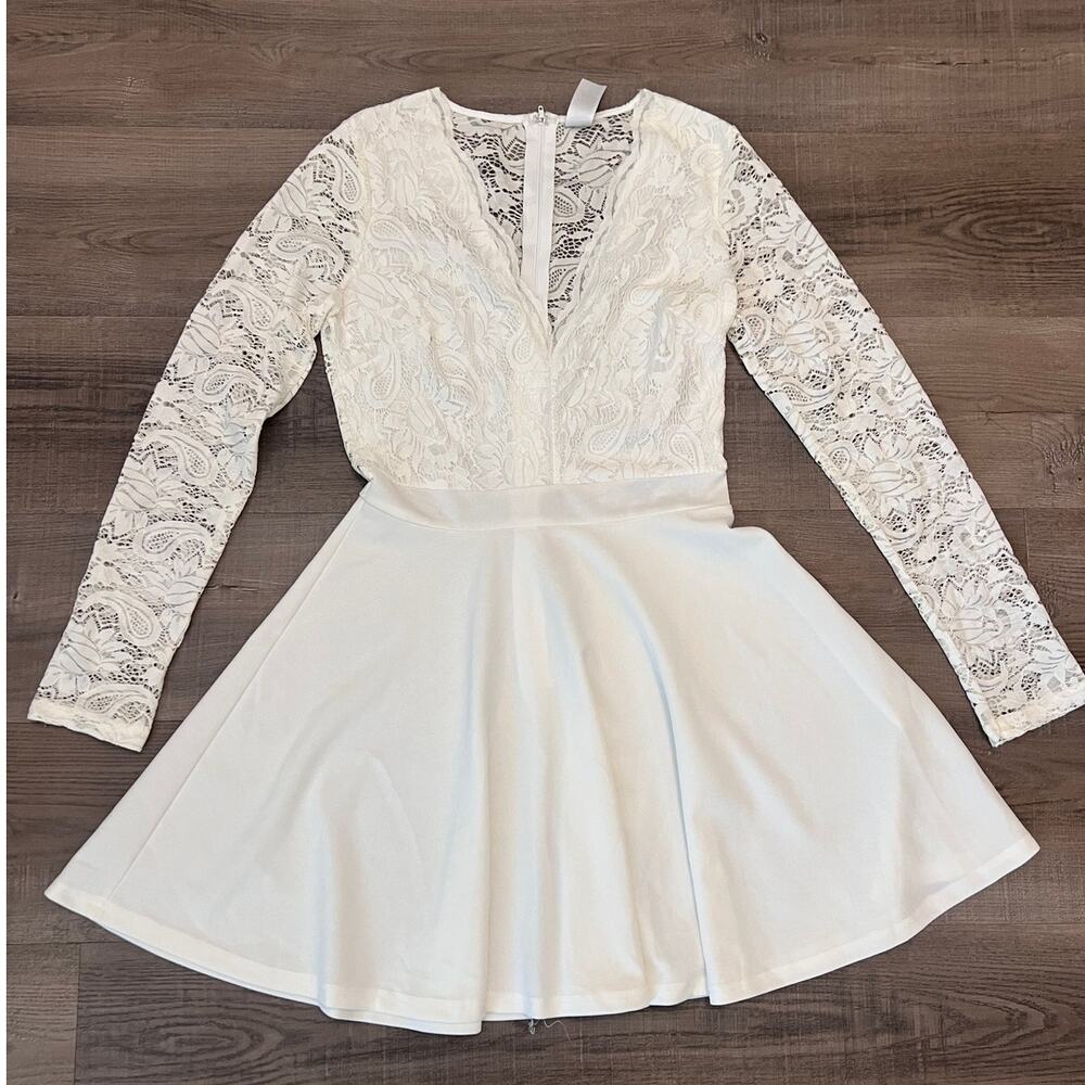Windsor White Lace Long Sleeve Dress